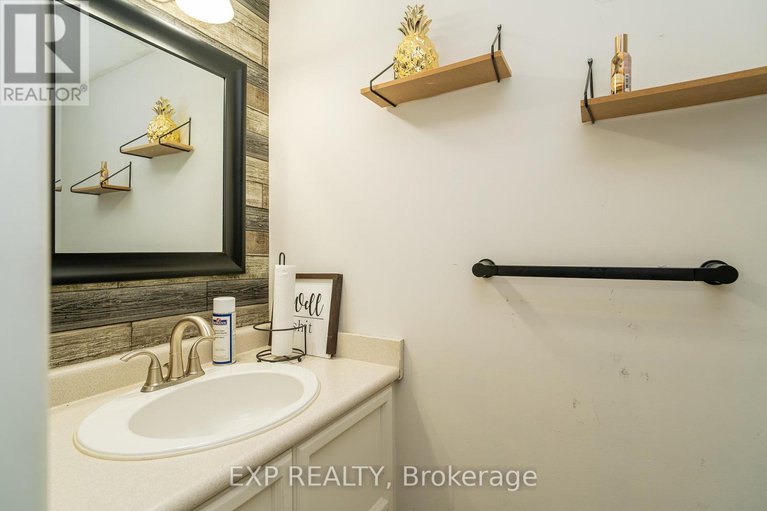 29047912/86-furlong-crescent/bridlewood/ottawa/ontario/K2M2H9_5