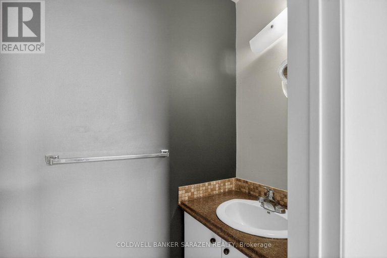 29457729/30-1125-millwood-court/convent-glen-north/ottawa/ontario/K1C3E9_20