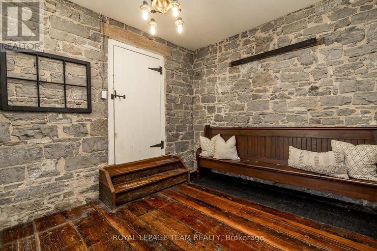 29267382/492-river-road/mississippi-mills-ramsay-twp/mississippi-mills/ontario/K0A1A0_31