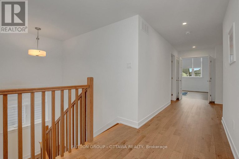 28317533/908-duxbury-lane/riverside-southgloucester-glen/ottawa/ontario/K4M0M3_19