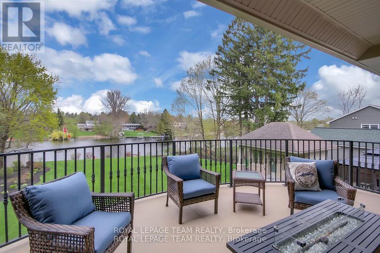 28487083/5591-manotick-main-street/manotick-village-manotick-estates/ottawa/ontario/K4M1A4_38