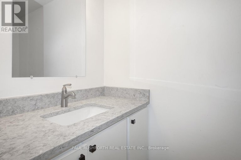 28976423/3d-spring-grove-lane/pheasant-run/ottawa/ontario/K2J2C5_11