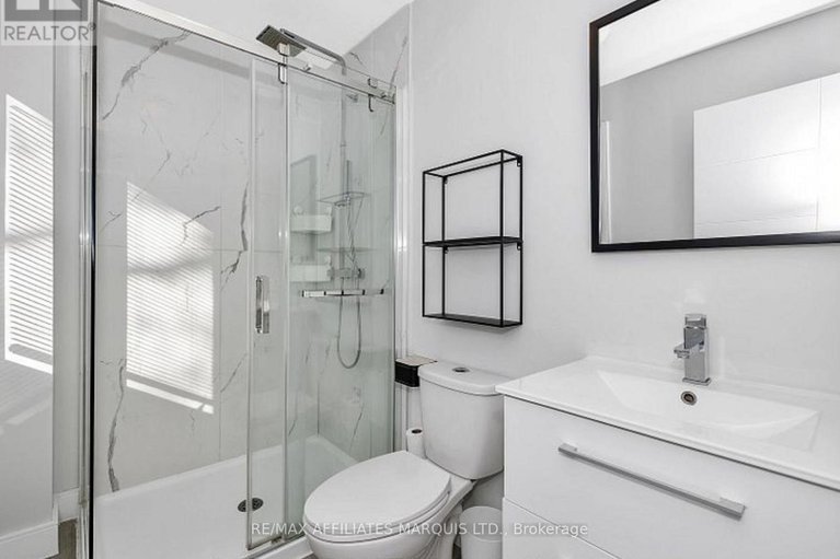 29444541/6769-st-polycarp-street/moose-creek/north-stormont/ontario/K0C1W0_19