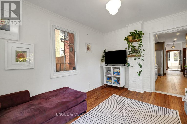 28906637/19-foster-street/hintonburg/ottawa/ontario/K1Y3J3_31