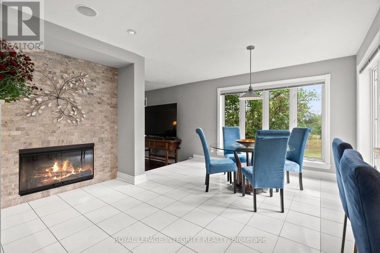 28975993/6-marchbrook-circle/rural-kanata-central/ottawa/ontario/K2W1A1_19