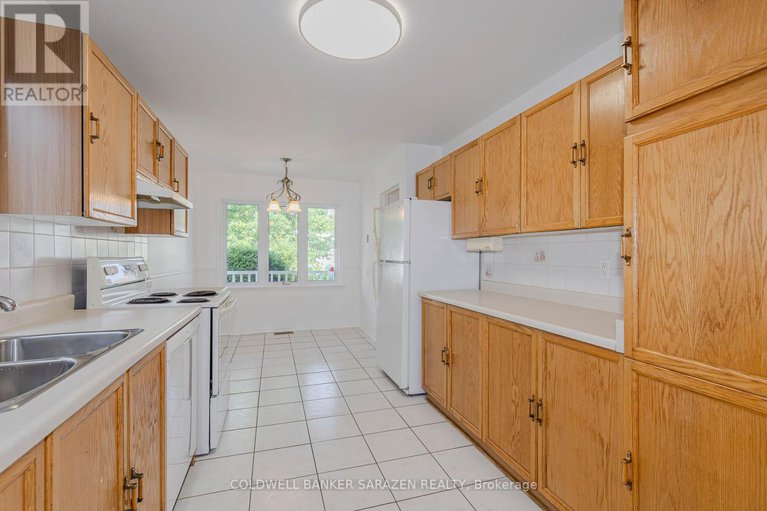 28624052/2833-mozart-court/emerald-woodssawmill-creek/ottawa/ontario/K1T2P6_19