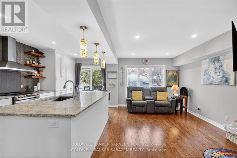 29663237/43-daventry-crescent/longfields/ottawa/ontario/K2J4N6_7