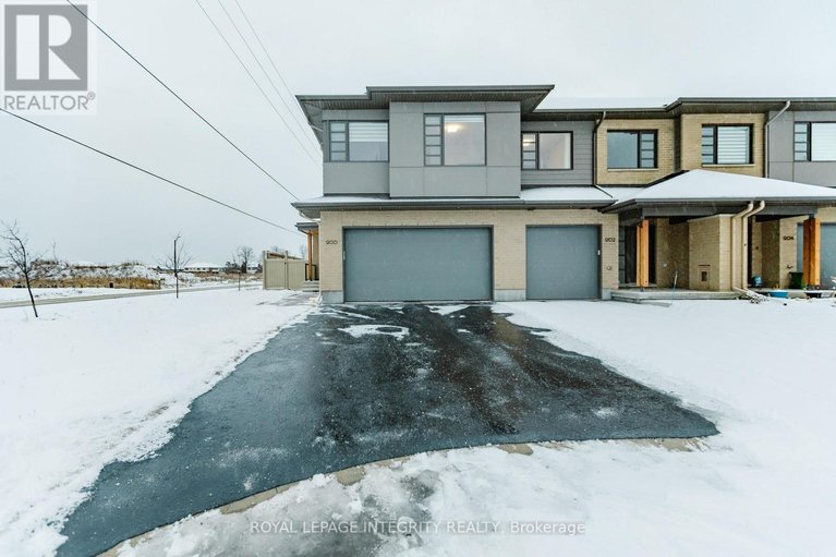 29495851/900-chipping-circle/riverside-southgloucester-glen/ottawa/ontario/K4M0E7_1