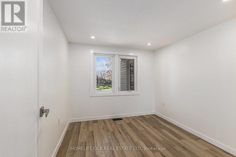 29163564/203-adelaide-street/almonte/mississippi-mills/ontario/K0A1A0_24