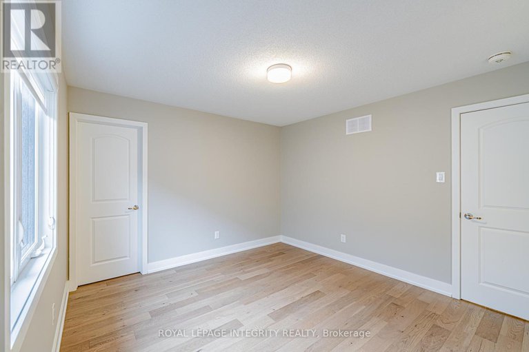 28842717/709-fenwick-way/stonebridge/ottawa/ontario/K2J7E2_27