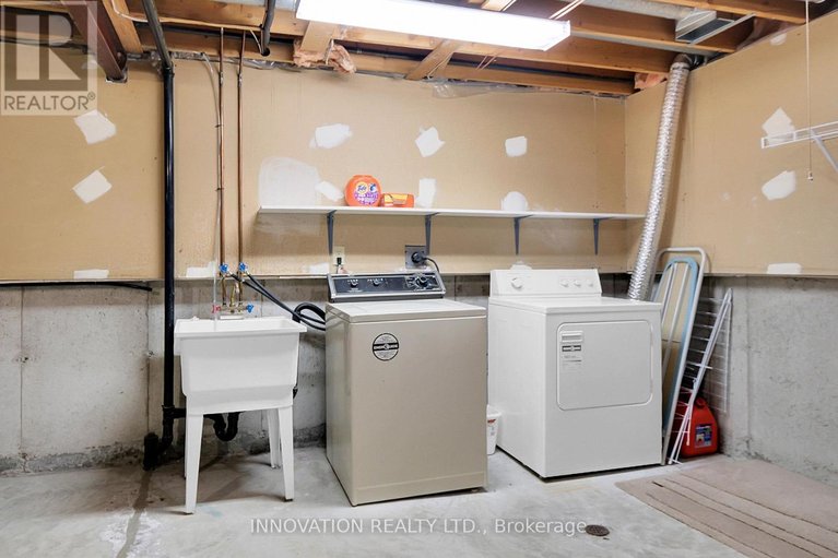 29517554/416-sandhamn-private/hunt-club-parkgreenboro/ottawa/ontario/K1T2Y9_38