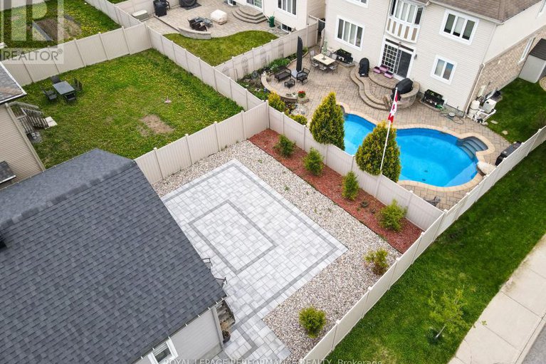 28652205/10-kinetic-way/cedargrovefraserdale/ottawa/ontario/K2J0C9_46