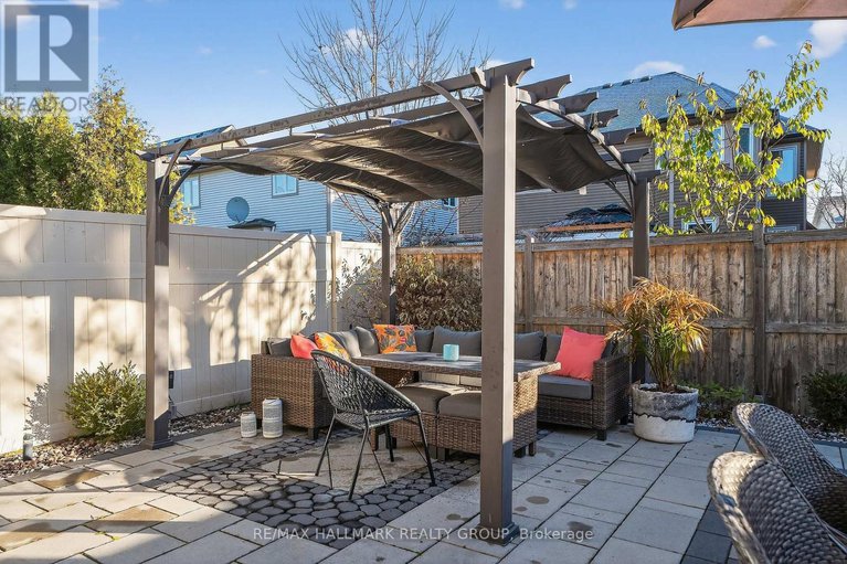 29151475/332-gracewood-crescent/blossom-parkkemp-parkfindlay-creek/ottawa/ontario/K1T0J7_49