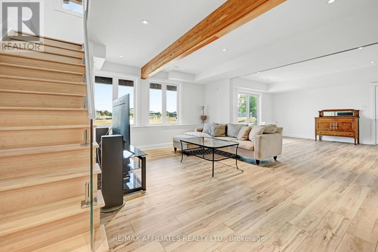 28735711/205-westar-farm-way/remainder-of-stittsville-area/ottawa/ontario/K0A1B0_34