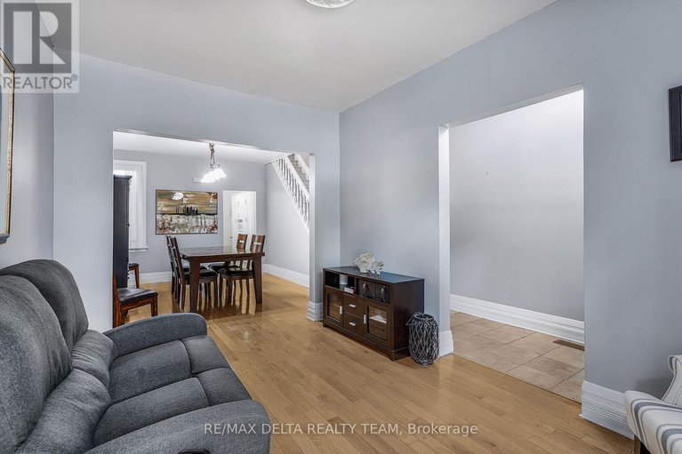 28737271/245-york-street/lower-town/ottawa/ontario/K1N5T9_5