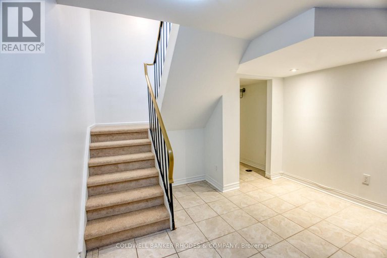 28873785/69-43-jackson-court/beaverbrook/ottawa/ontario/K2K1B6_25