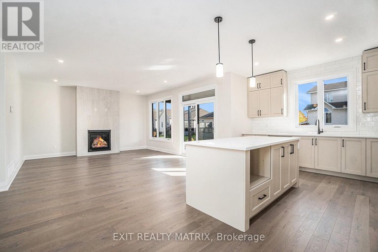 29079892/258-sam-avenue/embrun/russell/ontario/K0A1W0_7