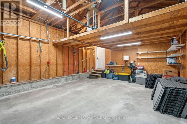 29680155/6263-macdonald-court/south-glengarry-lancaster-twp/south-glengarry/ontario/K0C1E0_19