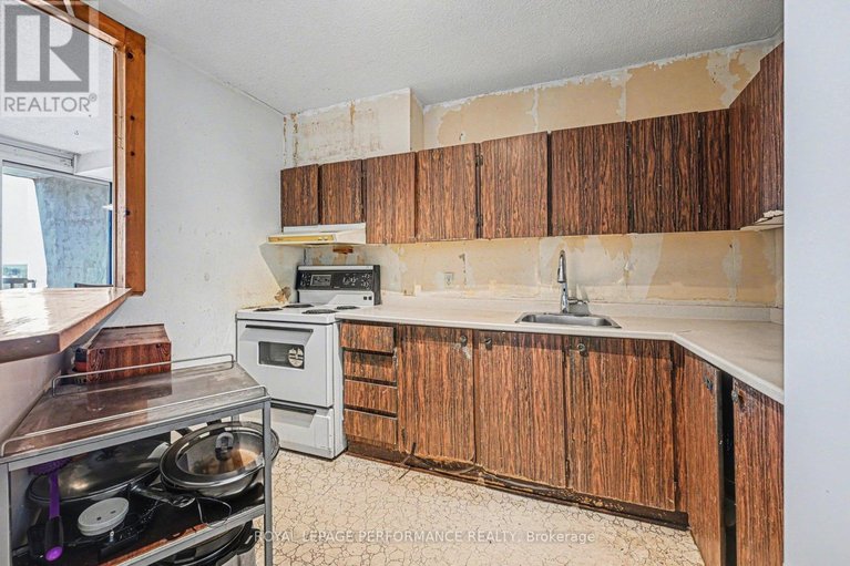 29635212/610-900-dynes-road/carleton-square/ottawa/ontario/K2C3L6_10