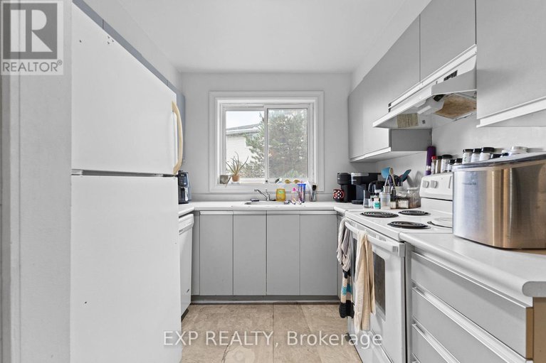 28937545/304-270-brittany-drive/viscount-alexander-park/ottawa/ontario/K1K4M3_5