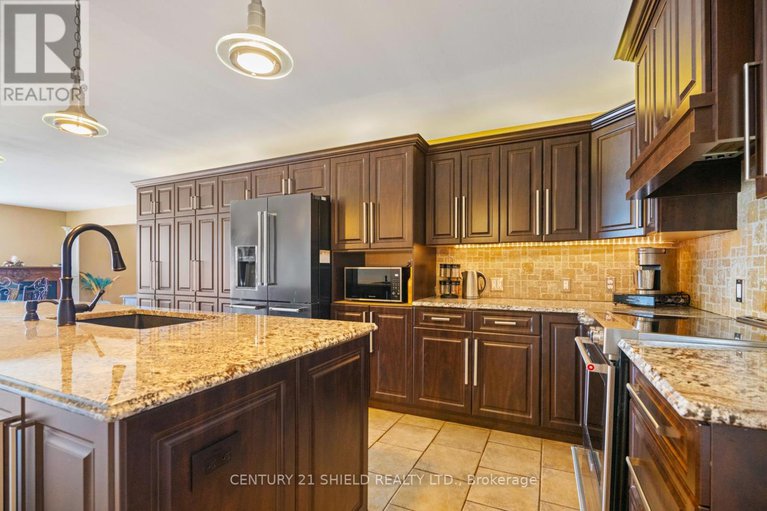 28651531/19018-county-road-2-road/south-glengarry-charlottenburgh-twp/south-glengarry/ontario/K6H5R5_16
