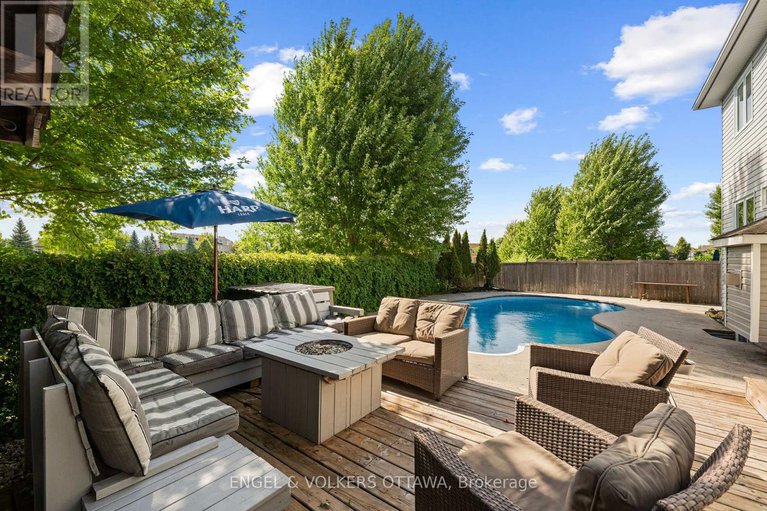 28760668/98-anfield-crescent-e/barrhaven-east/ottawa/ontario/K2G7B7_42