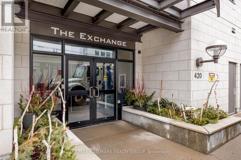 29620536/705-420-berkley-avenue/westboro-west/ottawa/ontario/K2A4H5_2