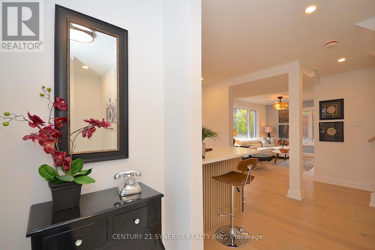 29092307/34-660-hochelaga-street/carson-meadows/ottawa/ontario/K1K2E9_3