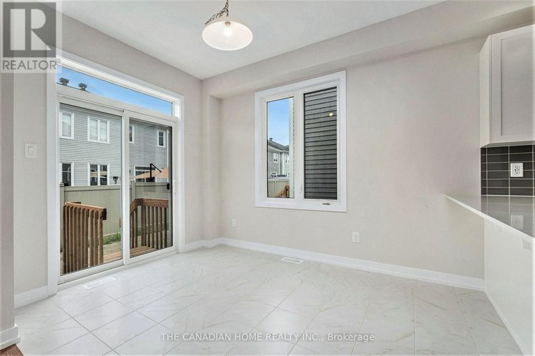 29484136/73-hackamore-crescent/goulbourn-twp-from-franktown-rdsouth-to-rideau/ottawa/ontario/K0A2Z0_13