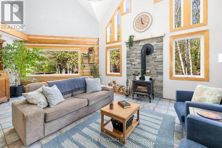 29671650/2538-darling-road/lanark-highlands-darling-twp/lanark-highlands/ontario/K0A1P0_10