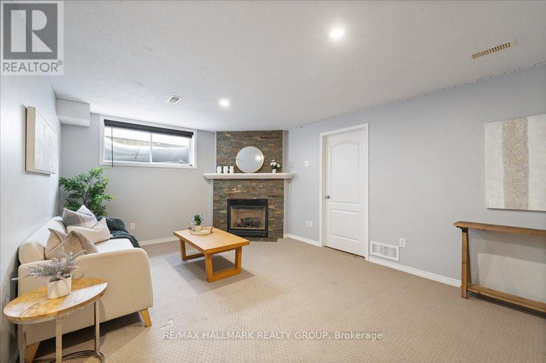 28232417/1780-plainridge-crescent/notting-hillsummerside/ottawa/ontario/K4A0L9_25