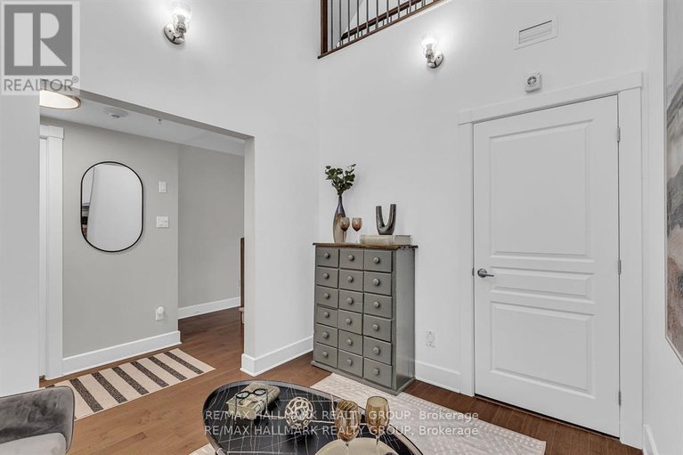 29413273/d-124-guigues-avenue/lower-townbyward-market/ottawa/ontario/K1N5H7_11