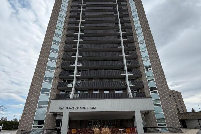 29636453/1606-1380-prince-of-wales-drive/carleton-square/ottawa/ontario/K2C3N5_1