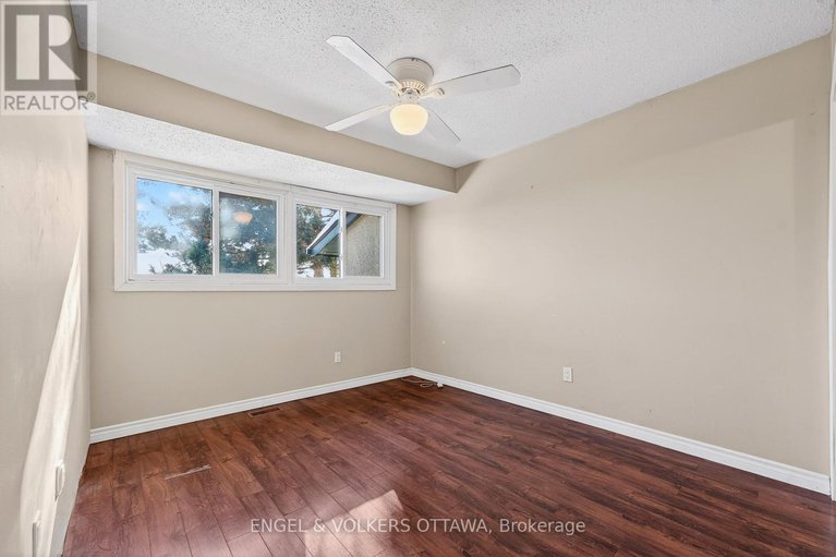 29362440/124-1449-ridgebrook-drive/pineview/ottawa/ontario/K1B4T1_33