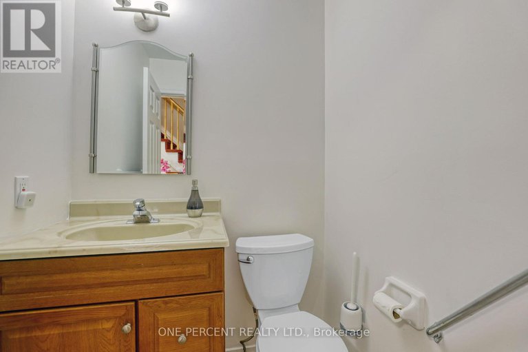 28322814/33-shannondoe-crescent/bridlewood/ottawa/ontario/K2M2H1_6