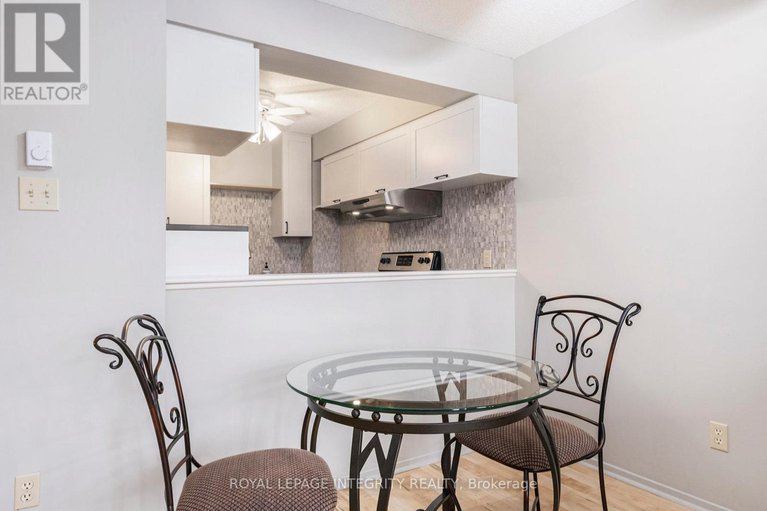 29107504/210-1025-grenon-avenue/fairfield-heights/ottawa/ontario/K2B8S5_16