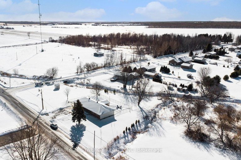 29365136/2290-valley-street/moose-creek/north-stormont/ontario/K0C1W0_44