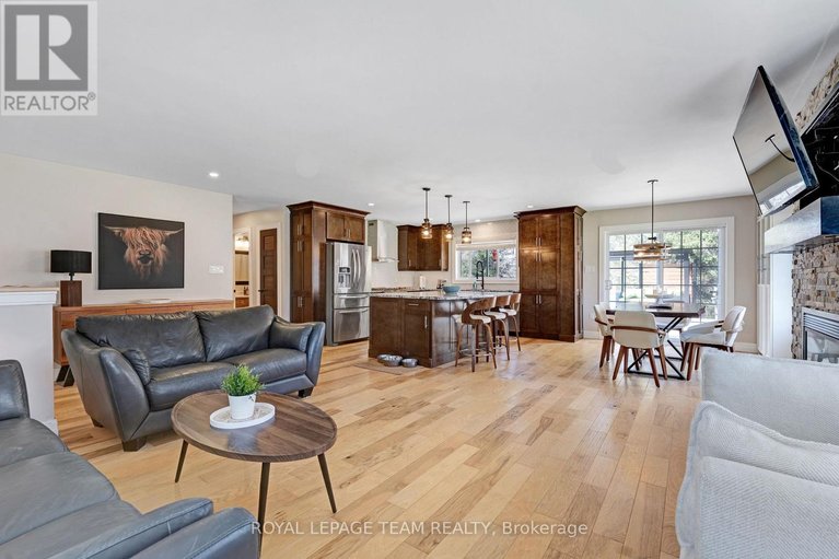 29655712/18-harmony-way/north-grenville-twp-kemptville-south/north-grenville/ontario/K0G1J0_11