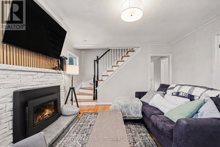 29360559/90-withrow-avenue/meadowlandsst-claire-gardens/ottawa/ontario/K2G2J5_14