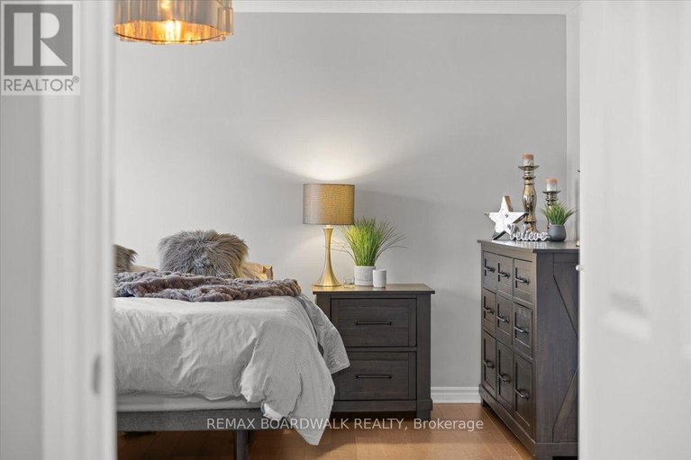 29620053/232-burnaby-drive/stittsville-north/ottawa/ontario/K2S0J9_25