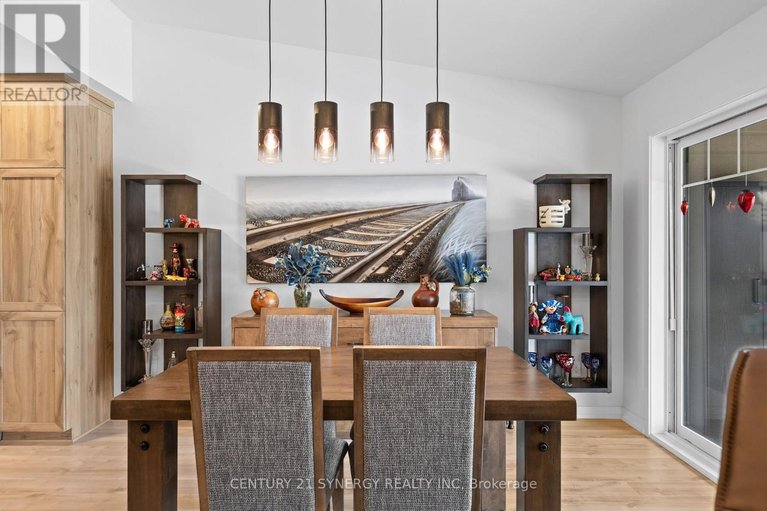 29571243/710-360-montee-outaouais-street/town-of-rockland/clarence-rockland/ontario/K4K0N3_16