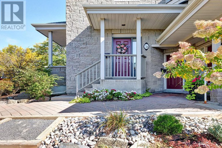28196868/36-robson-court/kanata-lakesheritage-hills/ottawa/ontario/K2K2W1_2
