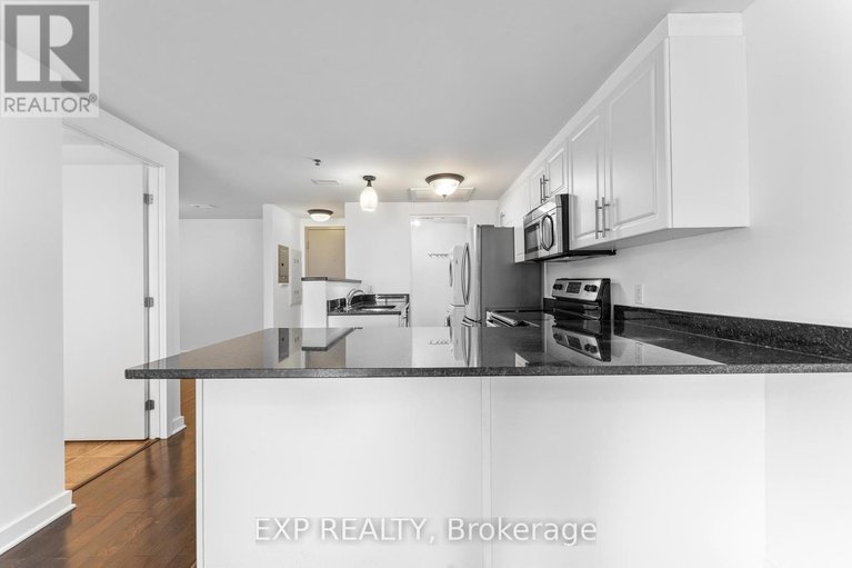 28452006/403-456-king-edward-avenue/sandy-hill/ottawa/ontario/K1N0B4_9