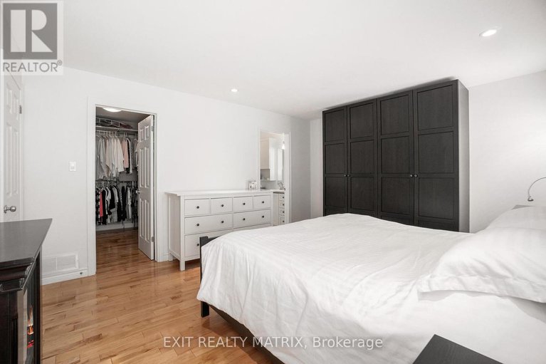 28356957/209-jasper-crescent/town-of-rockland/clarence-rockland/ontario/K4K0A3_16