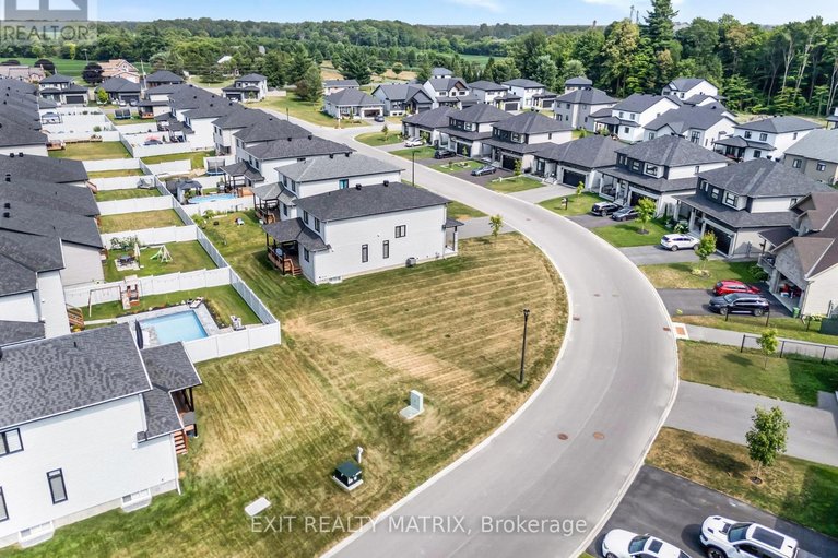 28997577/1143-avignon-street/embrun/russell/ontario/K0A1W0_40