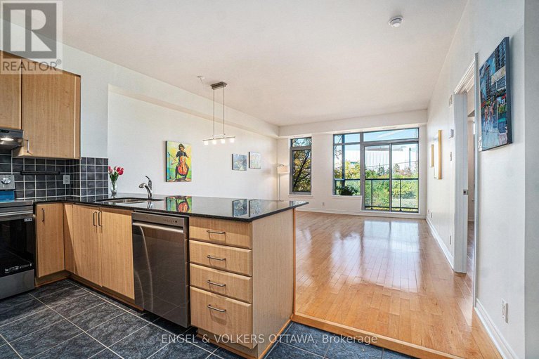 28962540/313-205-bolton-street/lower-townbyward-market/ottawa/ontario/K1N1K7_11