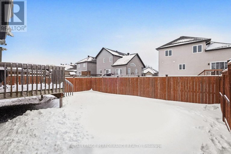 29474543/8-brittany-street/north-stormont-finch-twp/north-stormont/ontario/K0A1R0_33