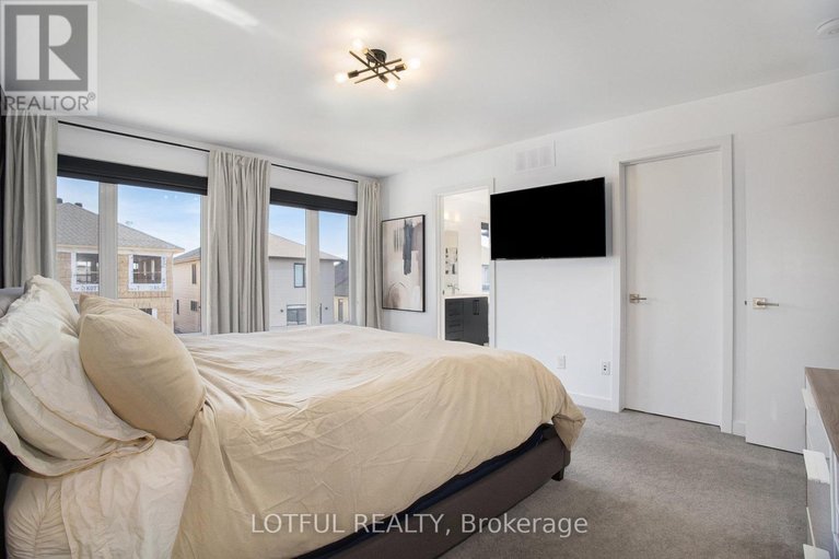 29475387/522-ascender-avenue/mer-bleuebradley-estatesanderson-park/ottawa/ontario/K1W0R6_18