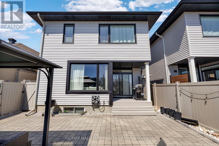 29635213/112-crevasse-road/mer-bleuebradley-estatesanderson-park/ottawa/ontario/K1W0P9_50