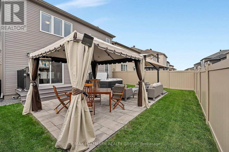 28574225/756-cappamore-drive/half-moon-bay/ottawa/ontario/K2J6W3_40